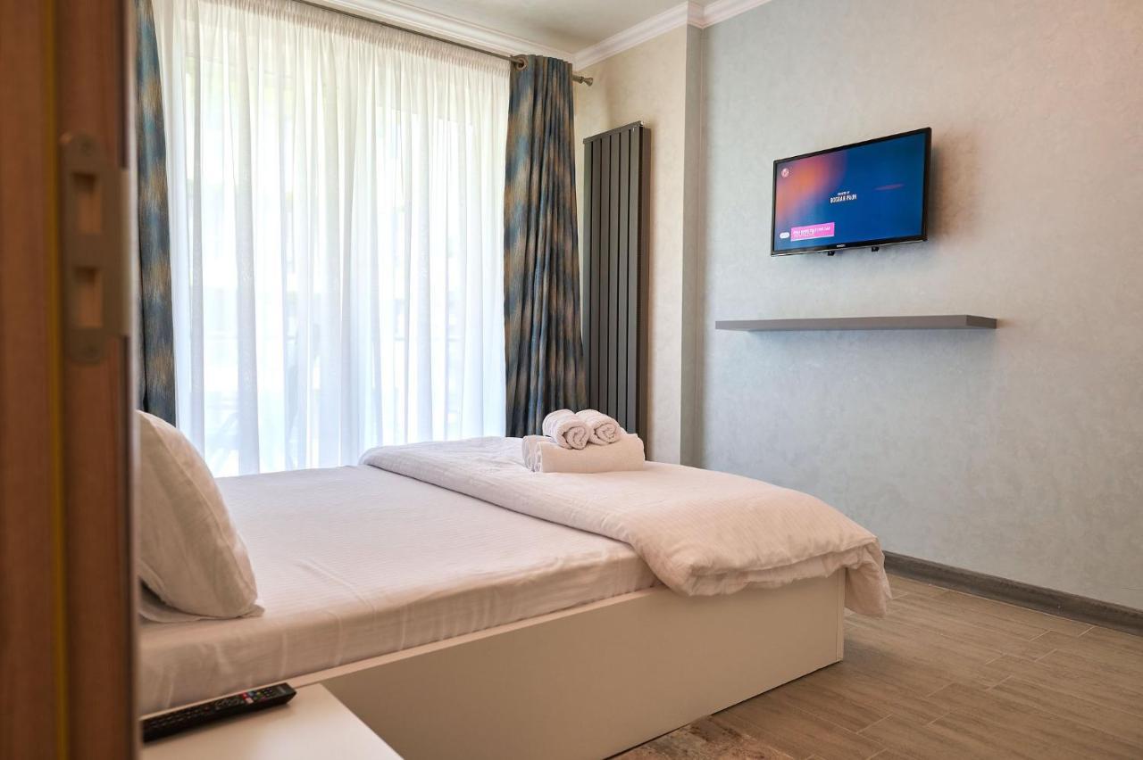 Moonstar Apartment - Spa N Pools Beach Resort 마마이아 외부 사진