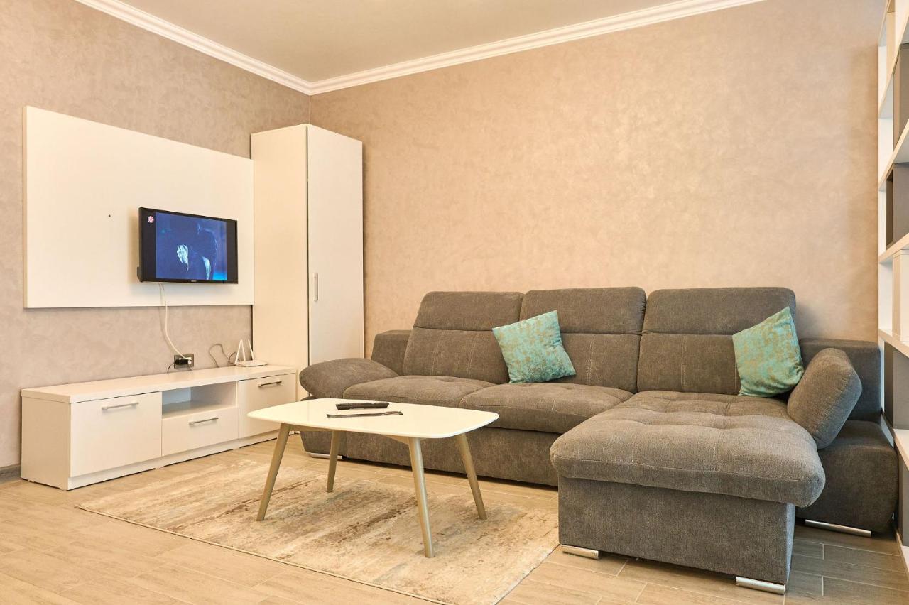 Moonstar Apartment - Spa N Pools Beach Resort 마마이아 외부 사진